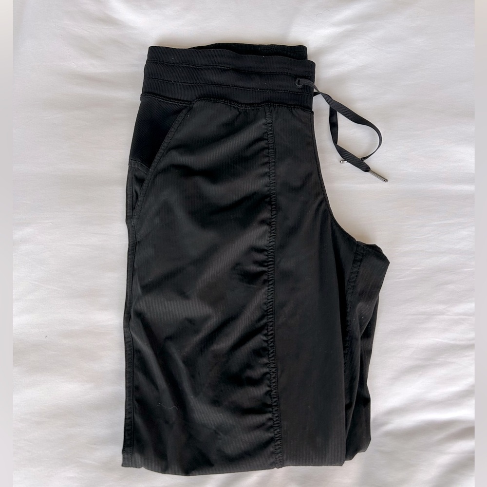 LULULEMON DANCE STUDIO JOGGER